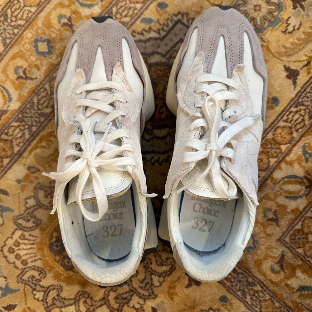 New Balance 327, white & grey